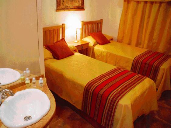 Hotel Tierra Mapuche Esquel Ruang foto